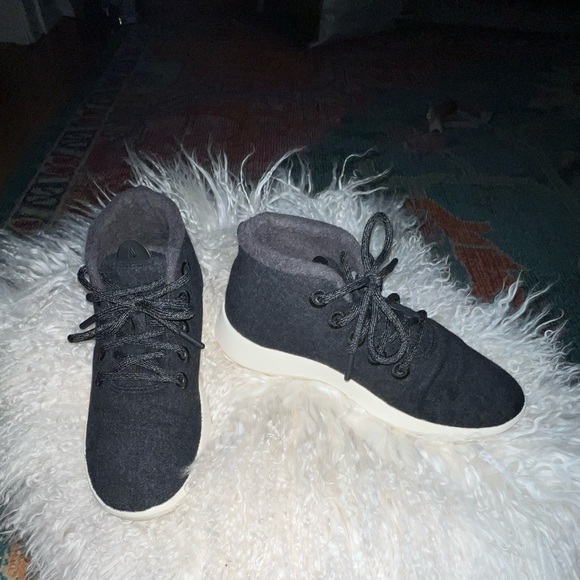 Grey Allbirds - Excellent Condition - sz. 9 - Picture 5 of 6